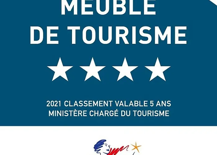 En Bord De Avec Terrasse Et Parking Securise - Fr-1-529-139 アパート *